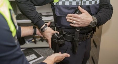 Más de 100.000 euros de inversión en material para la Policía Local de la capital