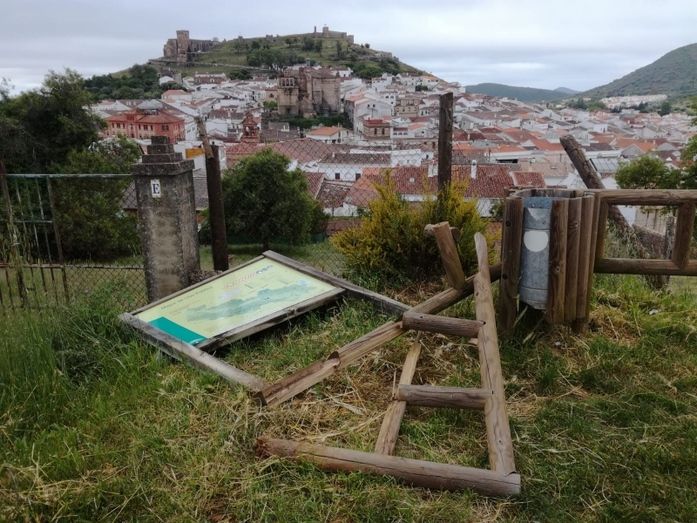 De nuevo el vandalismo se ceba con símbolos turísticos de Aracena
