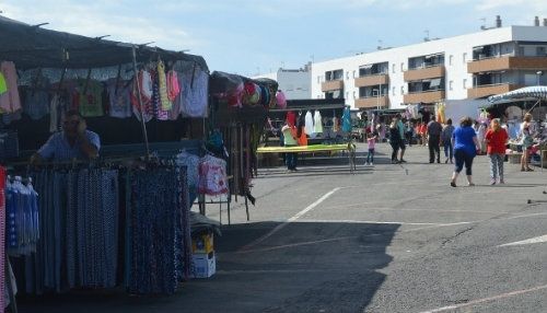 El mercadillo de verano de Punta Umbría tendrá lugar los lunes por la mañana y el de El Portil los miércoles por la tarde