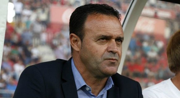 José María Salmerón, nuevo entrenador del Recre para esta temporada, señala que llega 'con muchas ganas e ilusión'