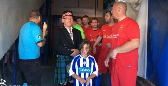 Los veteranos del Recre golean al Lybster en el homenaje a Mackay (5-0)