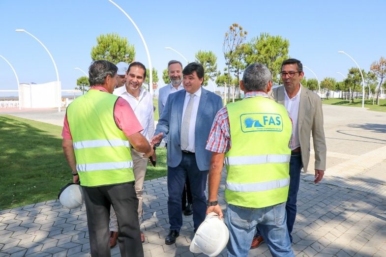 El Puerto de Huelva trabaja con 106 empresas y genera 990 empleos en las obras que está llevando a cabo