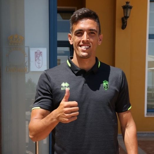 El palmerino José Antonio Martínez se marcha al Granada cedido por el Éibar