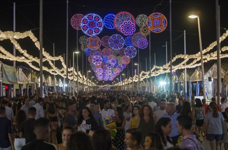 Los isleños Antílopez y un gran castillo de fuegos artificiales despedirán las Fiestas Colombinas 2018