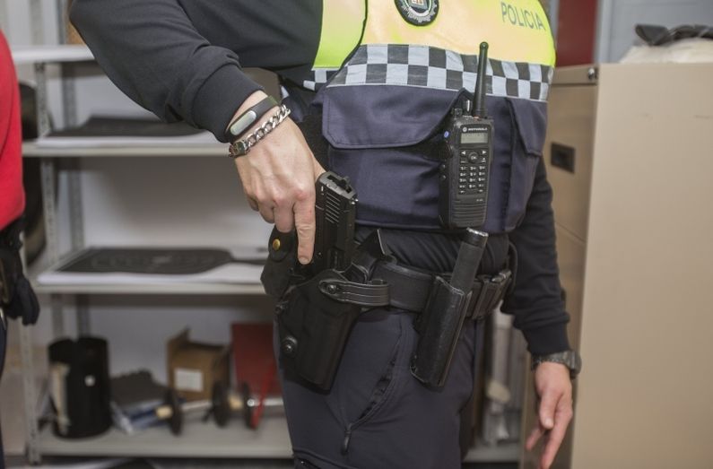 La Policía Local de Huelva renueva armas y munición y reanuda las prácticas de tiro