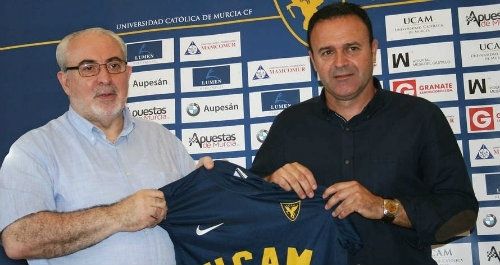 Varias bajas y dudas por lesión en un UCAM Murcia de gratísimo recuerdo para Salmerón