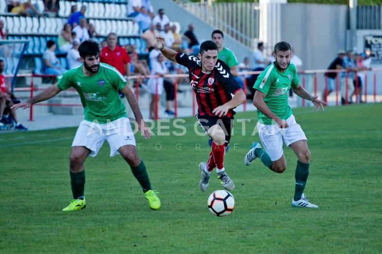 El Cartaya, líder por delante de La Palma y del Atlético Onubense tras ganar al Peñarroya