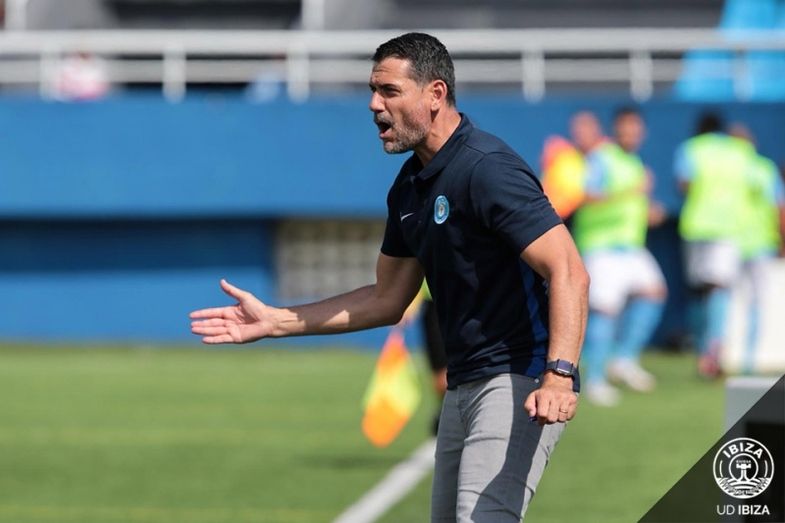 Palop: “Los jugadores se han quitado la mochila de cuatro partidos sin ganar”