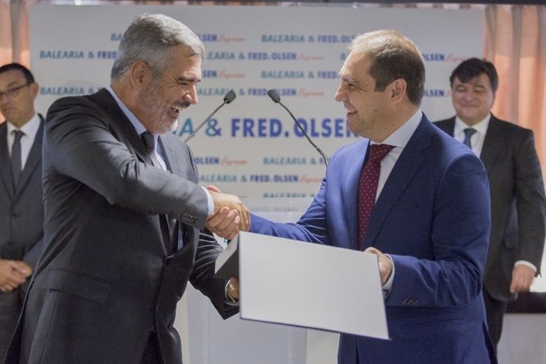 Comienza a operar la nueva ruta a Canarias de Baleària y Fred.Olsen con el buque 'Martín i Soler'