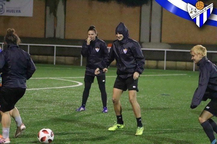 El Sporting Huelva recupera a Flor Bonsegundo para su envite copero del domingo ante el Rayo Vallecano