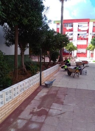 El Ayuntamiento de la capital destina en octubre más de 84.000 euros a 86 actuaciones de mantenimiento en la ciudad