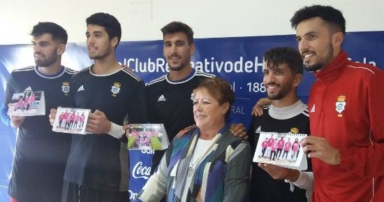 El calendario solidario de Santa Águeda se podrá adquirir por cinco euros en la previa del partido ante el Sevilla Atlético