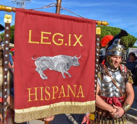 La Legión IX Hispana participa en el Belén Viviente de Mazagón