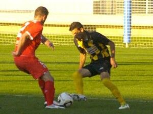 El San Roque vuelve a puestos de 'play-off' (2-0)