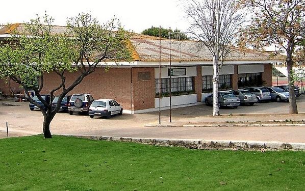 El comedor del colegio Juan Ramón Jiménez de Beas cerró seis días por falta de personal