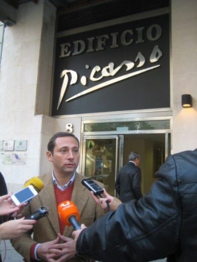 El PSOE exige la rescisión de los alquileres del Ayuntamiento 'para ahorrar medio millón de euros al año'