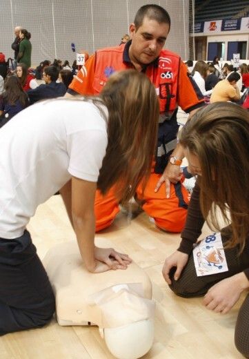 Técnicas para salvar vidas en el programa 'Aprende a cuidar su corazón'