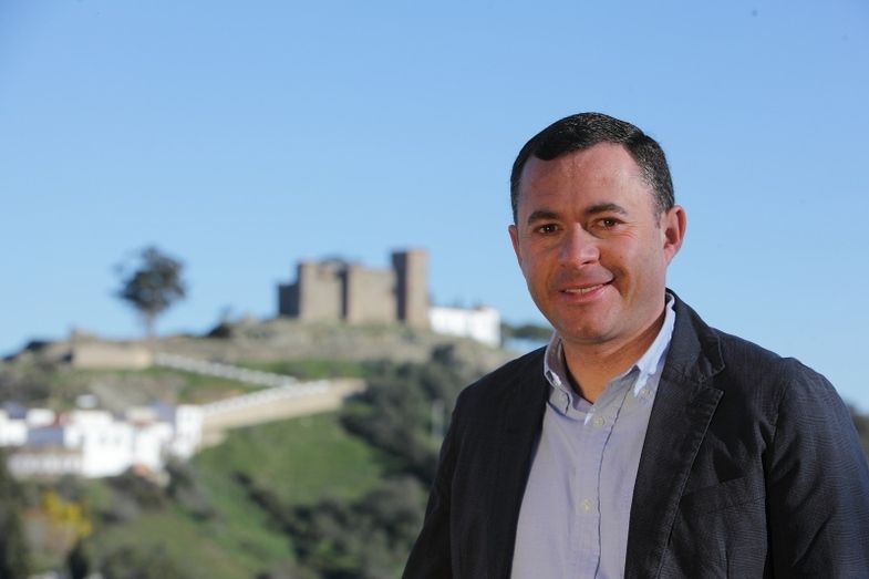 El alcalde de Cortegana toma posesión como senador del PP en sustitución de Loles López