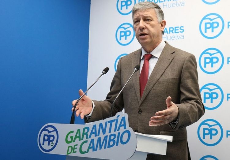 Romero: ‘El PSOE deja a Huelva sin Trasvase y sin AVE en unos PGE a medida de independentistas y radicales’