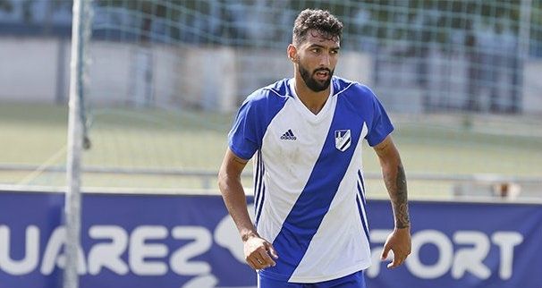 El Sevilla hace oficial el fichaje del delantero Diego Vargas, pichichi del Atlético Onubense