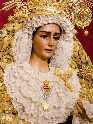 Aprobada la restauración de la Virgen de la Esperanza y las nuevas túnicas para los nazarenos