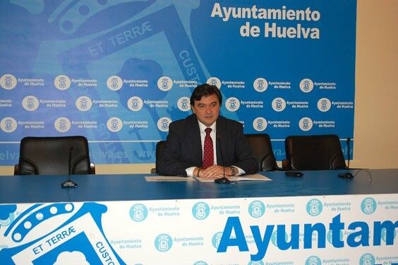 Cruz tacha al PP de “irresponsable” por aprobar “irregularmente” los presupuestos