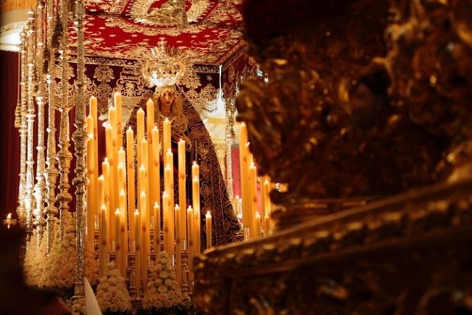 Lamentos por un Jueves Santo malogrado por la lluvia