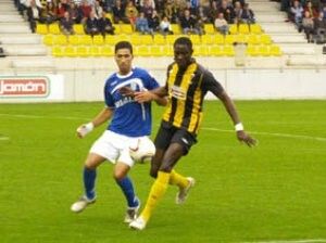 El delantero aurinegro Cheikh vuelve al Lleida