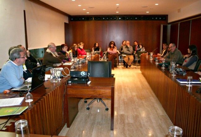 El Consejo Escolar analiza la mejora de la seguridad vial en los centros de Cartaya