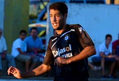 Álvaro Vega, novedad de última hora en la convocatoria del Recre