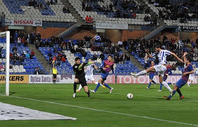 Tablas entre la solidez pujante y el toque romo (0-0)