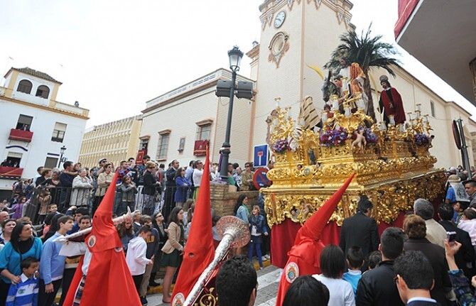 Palmas y esperanza en el Domingo de Ramos