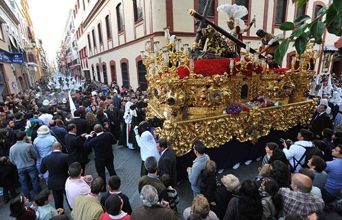 La maestría de Tres Caídas deleita a Huelva
