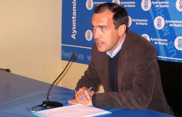 El PSOE local cree que el PP no tiene ningún plan de crecimiento para una ciudad 'en caída libre”