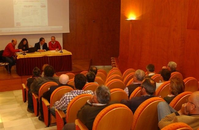 El Ayuntamiento de La Palma da a conocer a los proveedores los pasos para cobrar las facturas pendientes