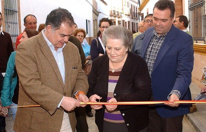 Inaugurada la calle Arquitecto Pinto en La Palma tras su completa modernización y mejora