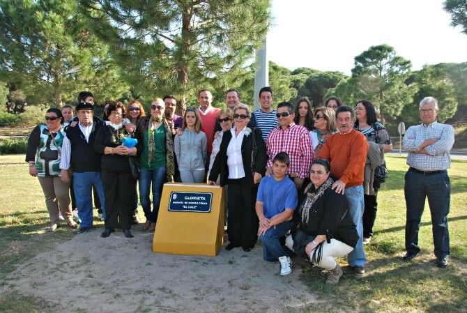 El Calé tiene su glorieta y El Portil recuerda a dos de los primeros pobladores en sus calles