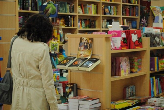 Los libreros de la capital lamentan la falta de actividades programadas para el pasado Día del Libro
