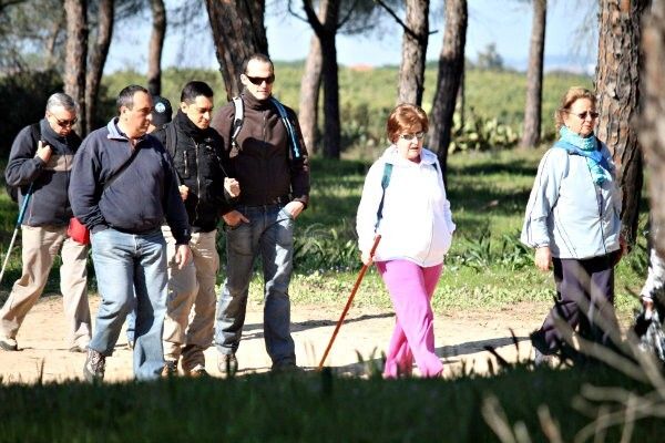 Una ruta de senderismo en la Sierra de Aracena retoma este sábado el programa 'Deporte en la Naturaleza 2012'