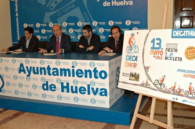 El parque Moret acoge el 13 de mayo la II Fiesta de la Bici 'Decabike Huelva'