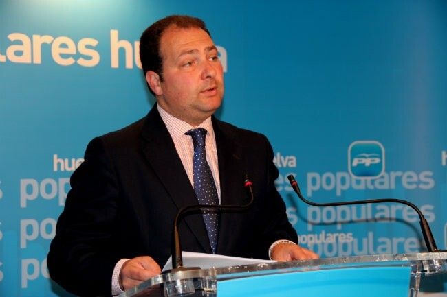 El PP auditará la deuda de la Junta con los ayuntamientos 'por ser la administración más morosa'