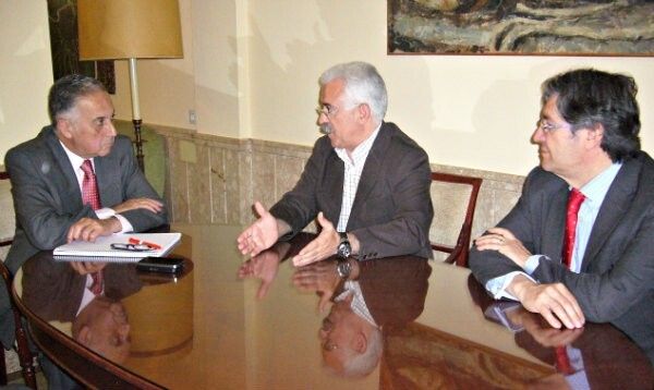 El subdelegado del Gobierno se reúne con la Federación de Entidades Religiosas Evangélicas de España
