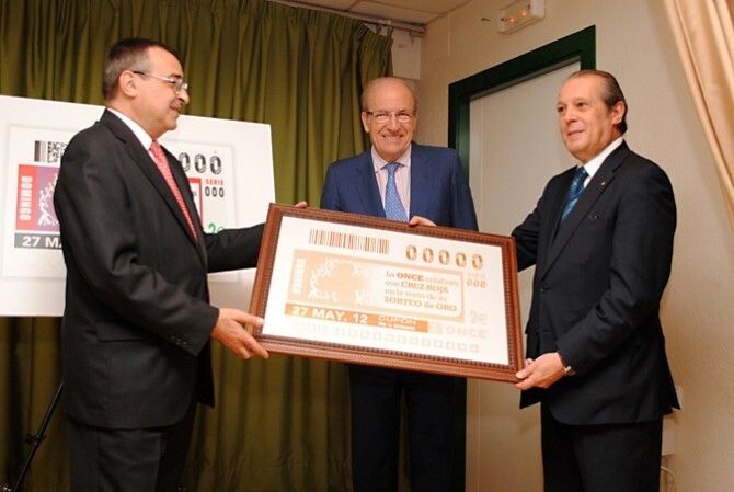 La ONCE dedica su cupón al Sorteo del Oro de Cruz Roja