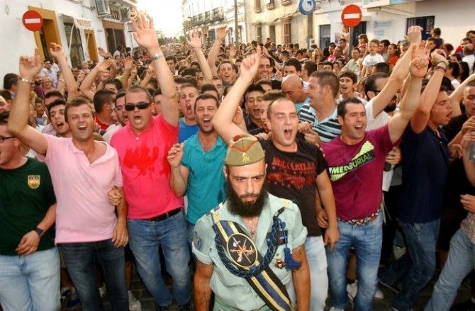 Pasión desbordada en las fiestas de la Santa Cruz de la Calle Cabo de La Palma