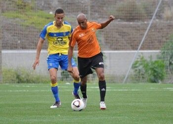 Acoidan Roque, nuevo jugador del Recre B