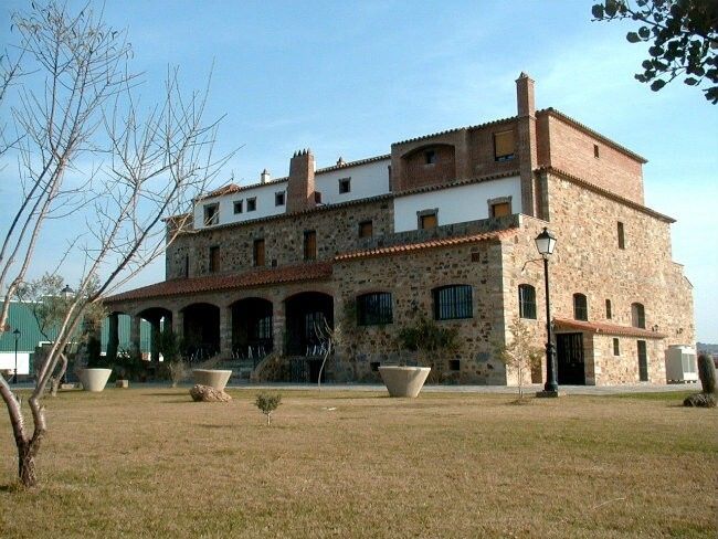 El grupo Logitravel comercializará los hoteles de la Sierra