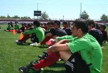 El campus del Milan atrae a Cartaya a más de 100 niños