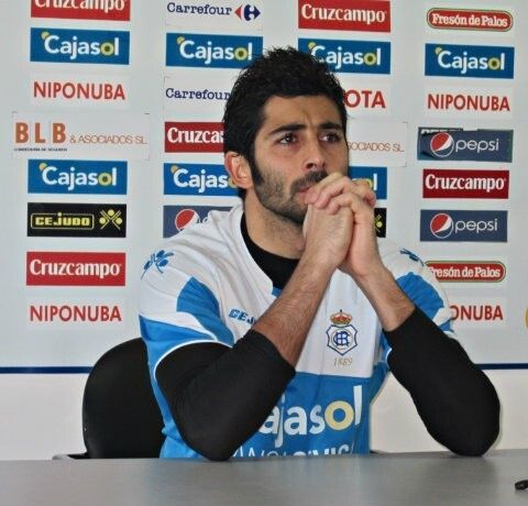 El Alcorcón hace oficial el fichaje de Manu Fernández