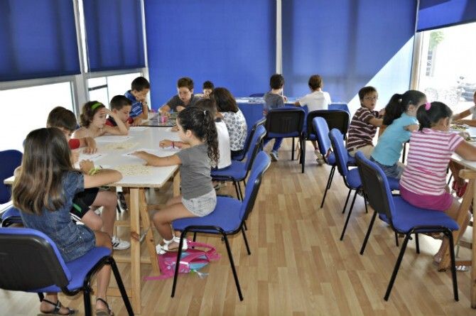 El Centro Puerta del Atlántico ofrece juegos y cultura en su programa de verano