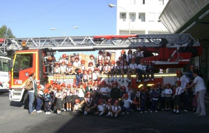 Más de 2.500 escolares han visitado el Parque Municipal de Bomberos durante el pasado curso